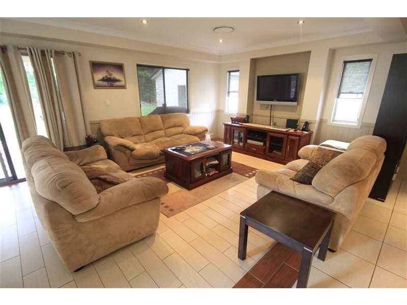 13 Reservoir Street, Kingaroy QLD 4610