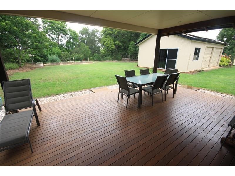 13 Reservoir Street, Kingaroy QLD 4610