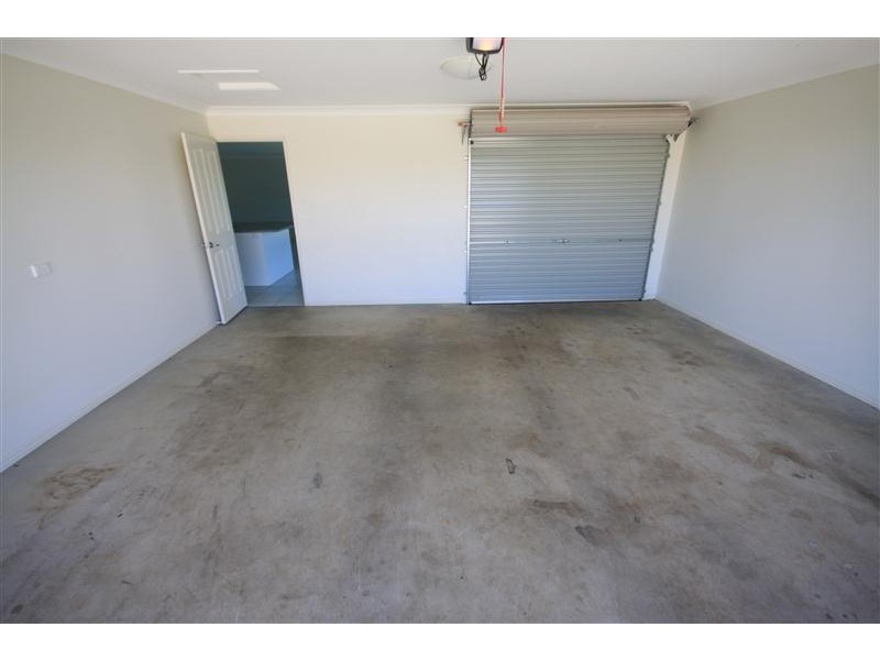 1 Oasis Drive, Kingaroy QLD 4610