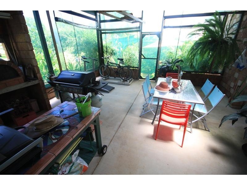 9 Tidar Court, Kingaroy QLD 4610