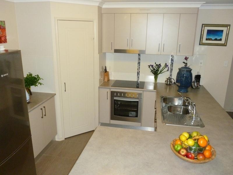 2 Dingle Close, Kingaroy QLD 4610