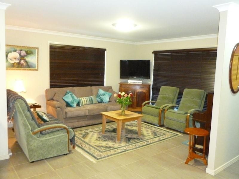 2 Dingle Close, Kingaroy QLD 4610