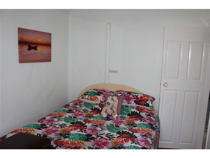 24 Hospital Terrace, Nanango QLD 4615