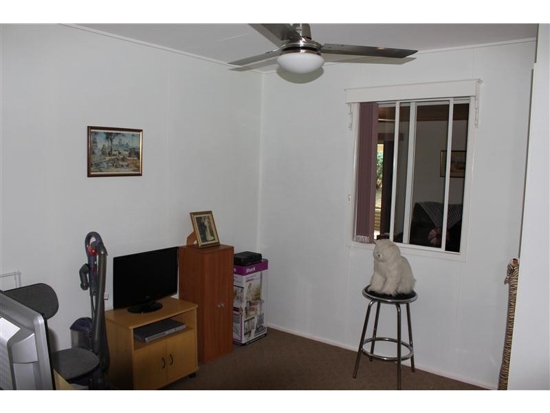 24 Hospital Terrace, Nanango QLD 4615