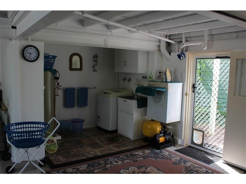 24 Hospital Terrace, Nanango QLD 4615