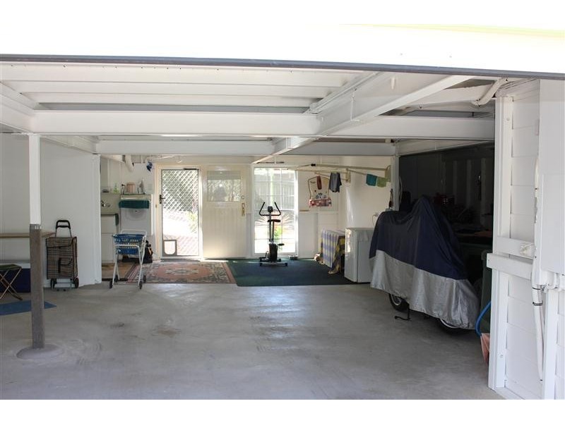 24 Hospital Terrace, Nanango QLD 4615