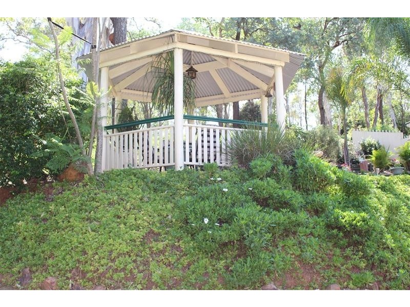 24 Hospital Terrace, Nanango QLD 4615