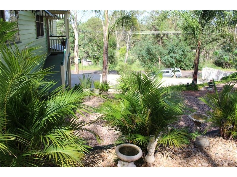 24 Hospital Terrace, Nanango QLD 4615