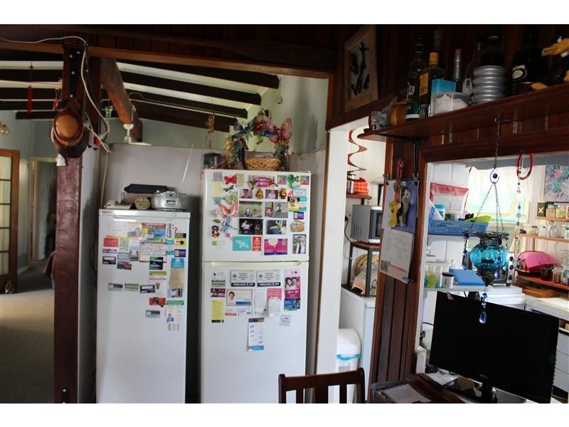 121 Lilian Avenue, Ellesmere QLD 4610