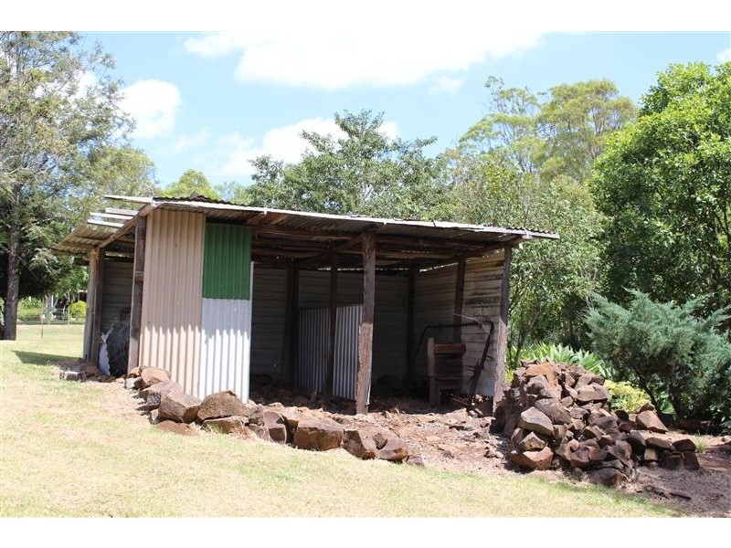 121 Lilian Avenue, Ellesmere QLD 4610