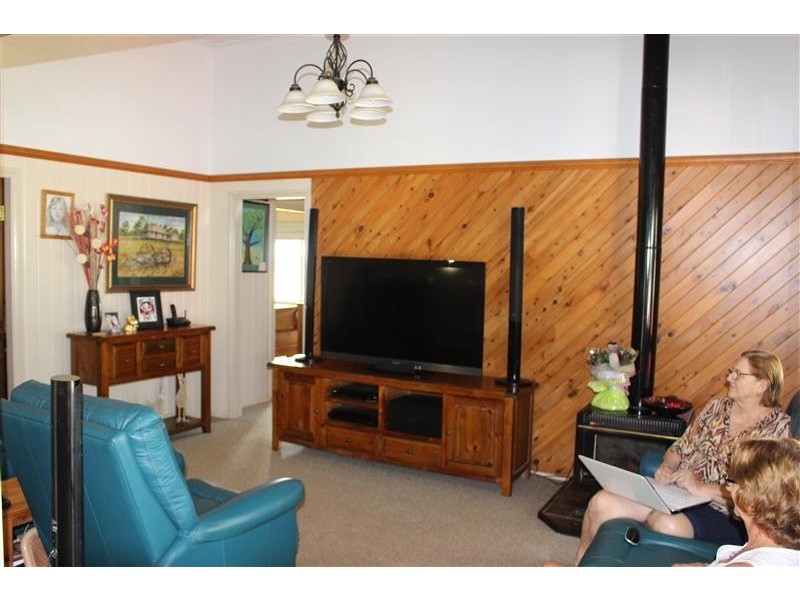 Wooroolin QLD 4608