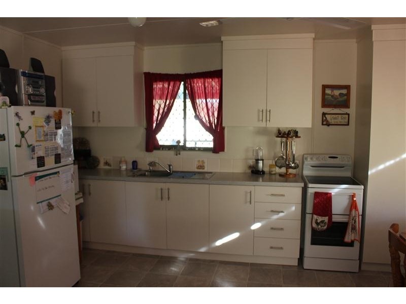 Wattle Camp QLD 4615