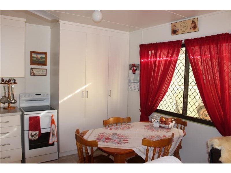 Wattle Camp QLD 4615