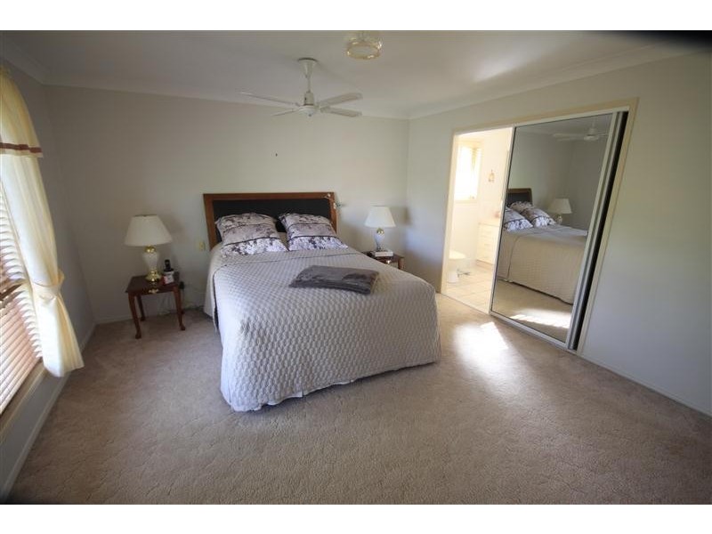 6 Wattle Street, Kingaroy QLD 4610