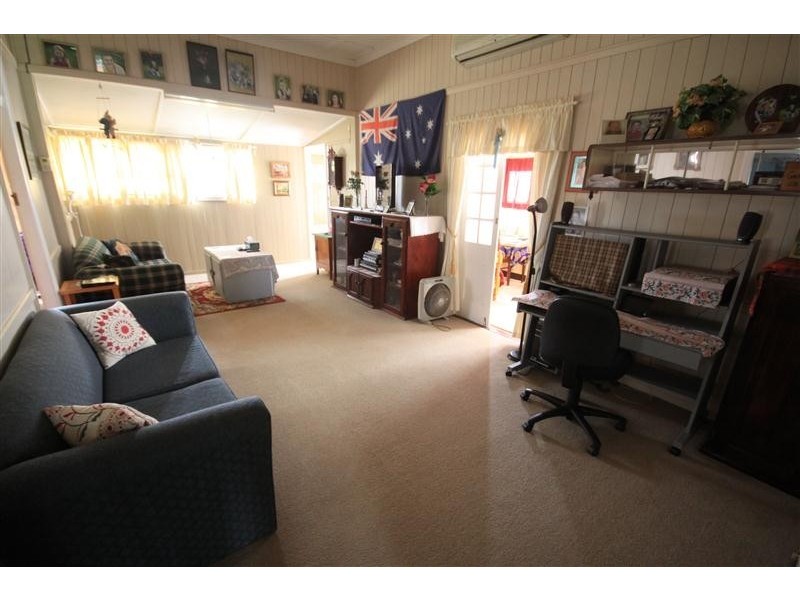 14 Moonya Street, Kingaroy QLD 4610