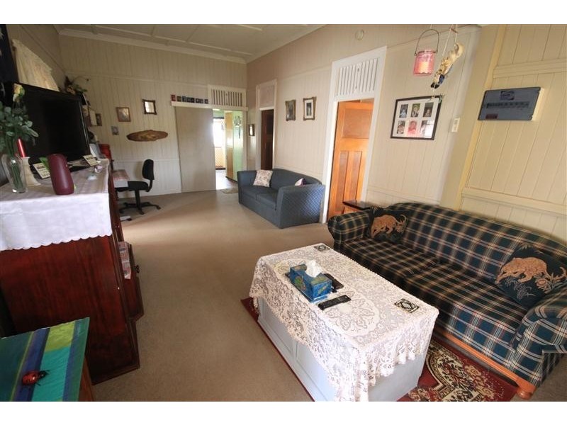 14 Moonya Street, Kingaroy QLD 4610