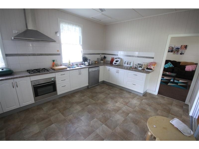 46 Edward Street, Kingaroy QLD 4610