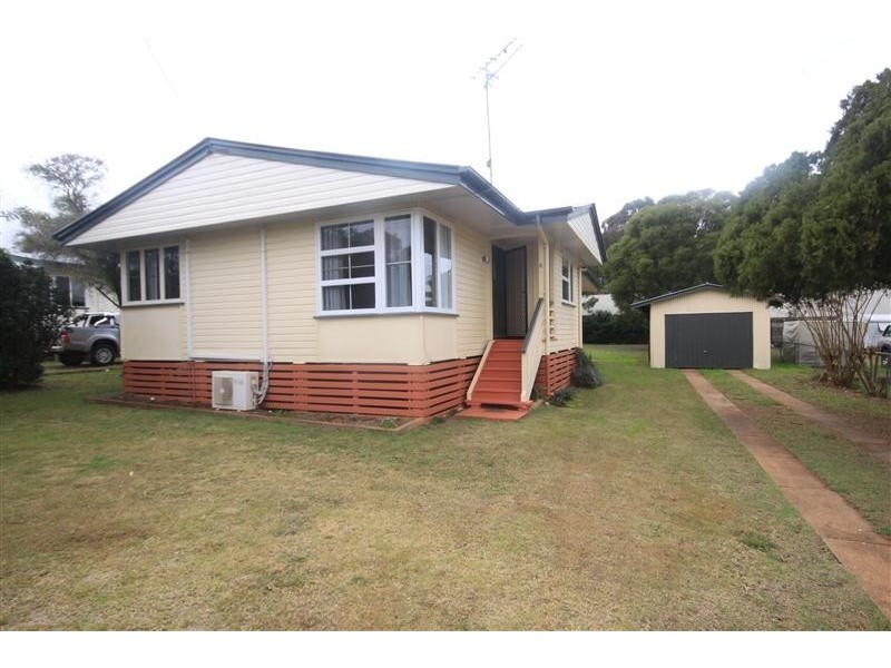 6 Murphy Street, Kingaroy QLD 4610