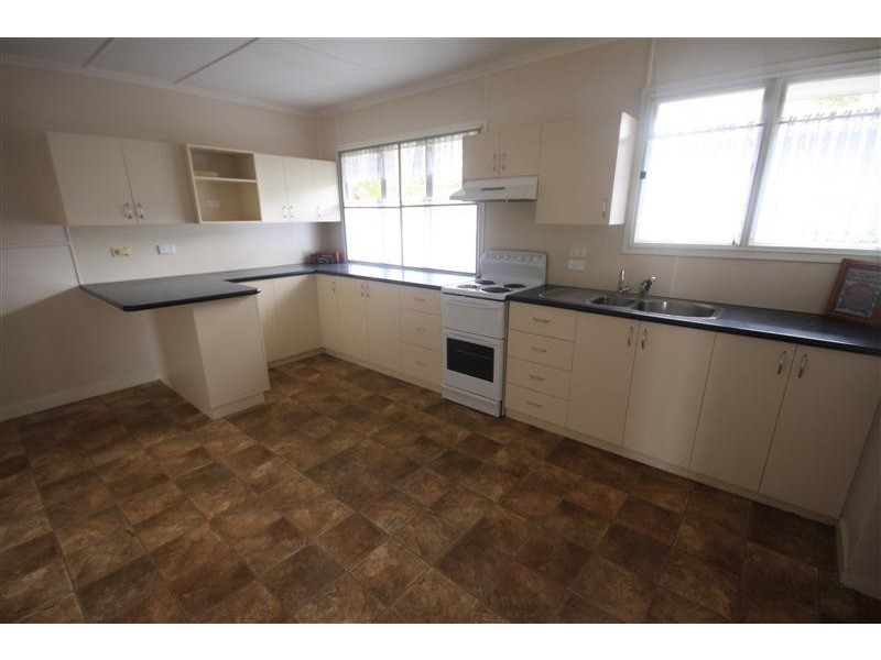 6 Murphy Street, Kingaroy QLD 4610