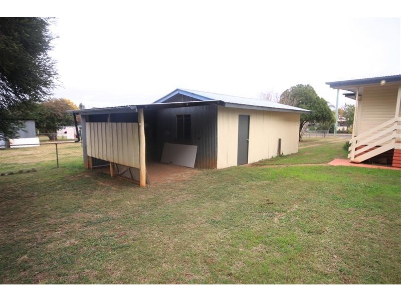 6 Murphy Street, Kingaroy QLD 4610
