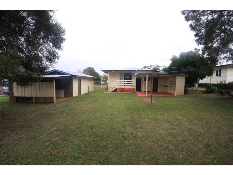 6 Murphy Street, Kingaroy QLD 4610