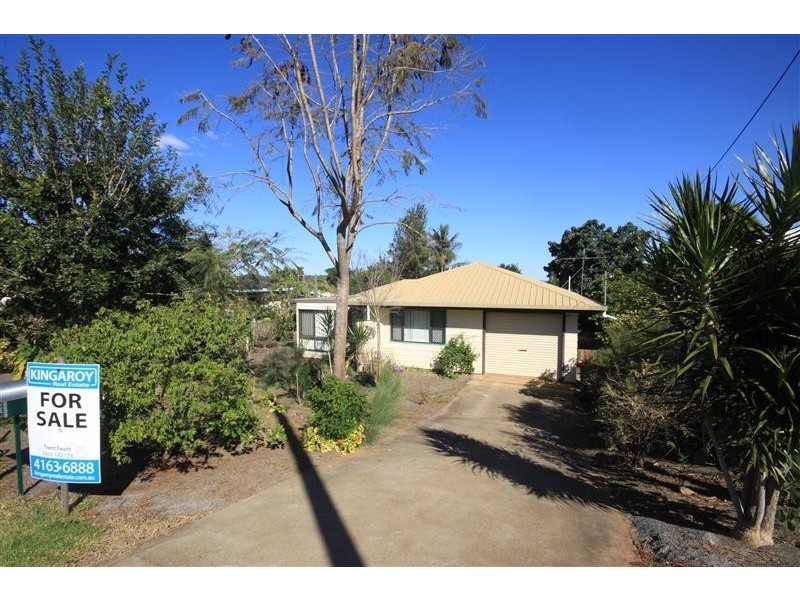 17 Fairview Drive, Kingaroy QLD 4610