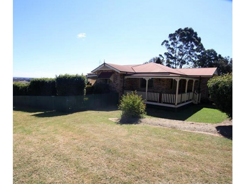 66 Moore Street, Kingaroy QLD 4610