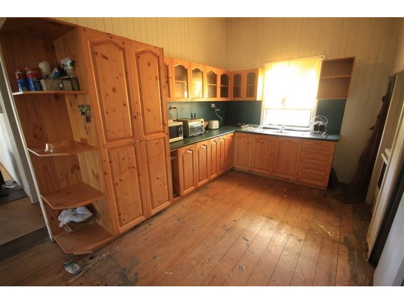 102 Haly Street, Kingaroy QLD 4610