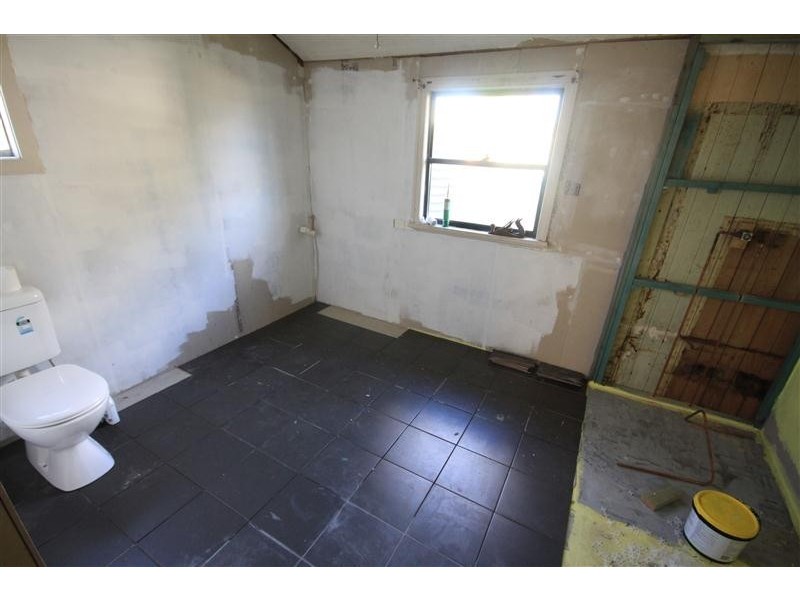 102 Haly Street, Kingaroy QLD 4610