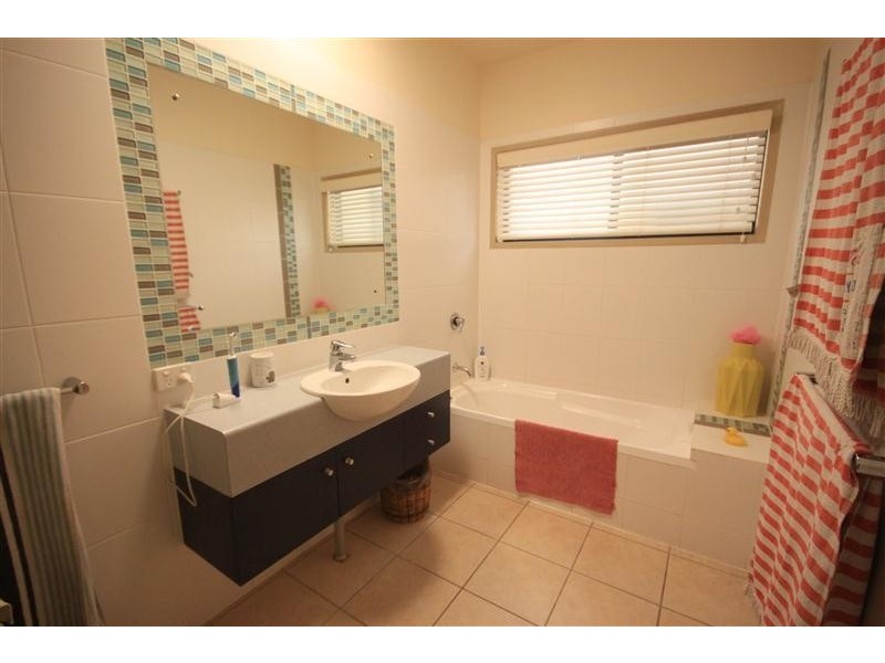 3 Matthew Street, Kingaroy QLD 4610