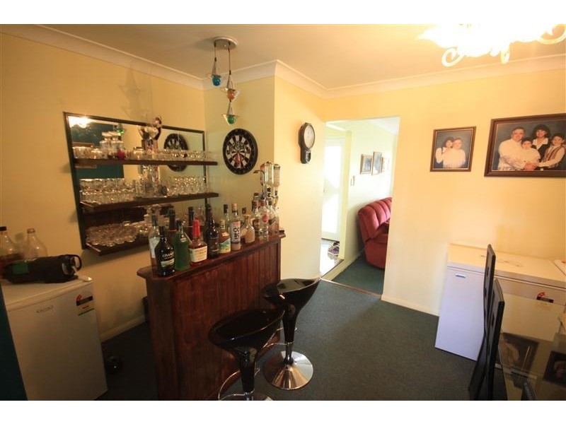 27 Adermann Drive, Kingaroy QLD 4610