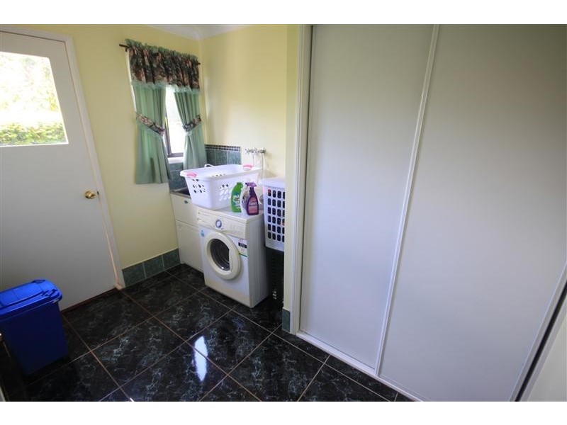 27 Adermann Drive, Kingaroy QLD 4610