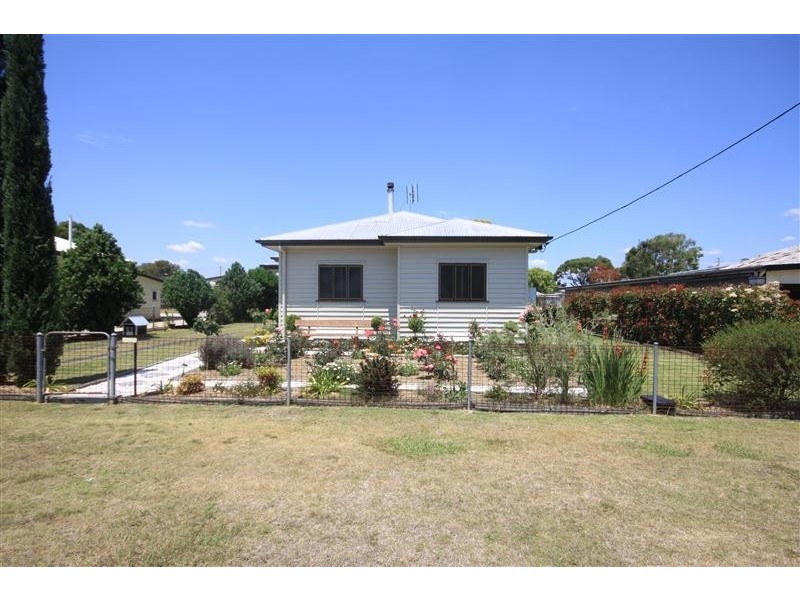 51 Knight Street, Kingaroy QLD 4610