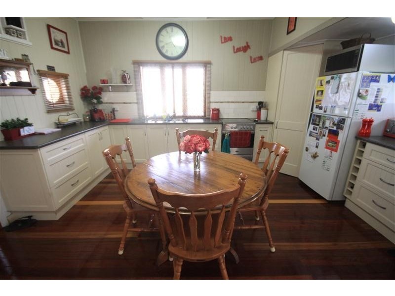 51 Knight Street, Kingaroy QLD 4610