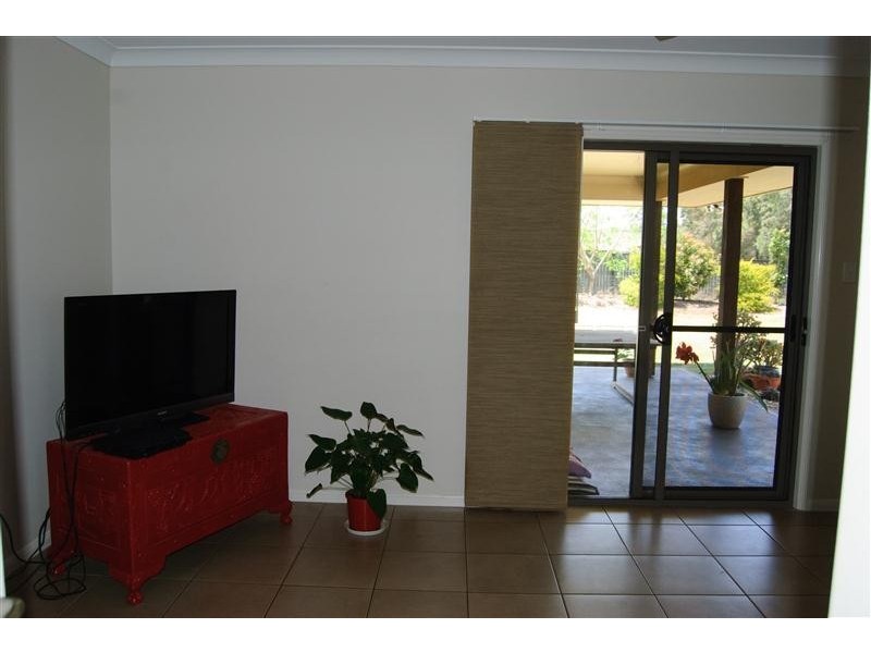 21 Lorikeet Circuit, Kingaroy QLD 4610
