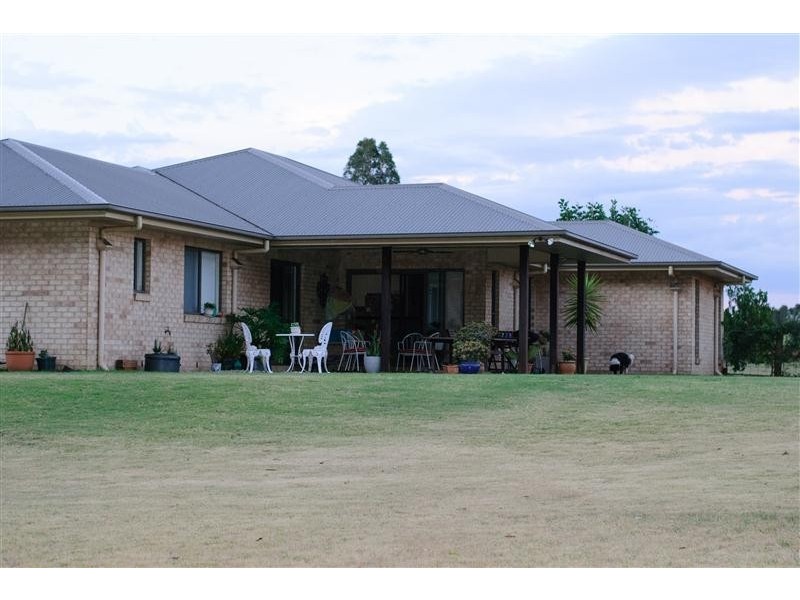 21 Lorikeet Circuit, Kingaroy QLD 4610