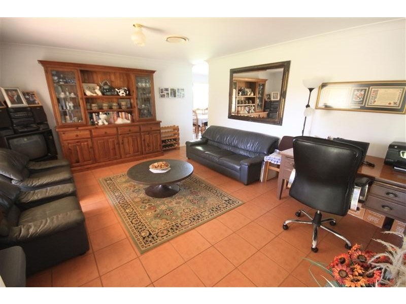 15 Couchmans Road, Kingaroy QLD 4610