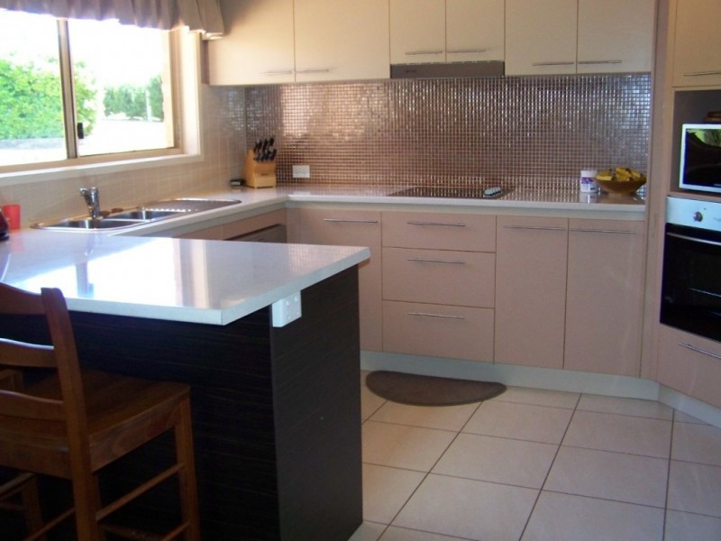 143-145 Premier Drive, Kingaroy QLD 4610