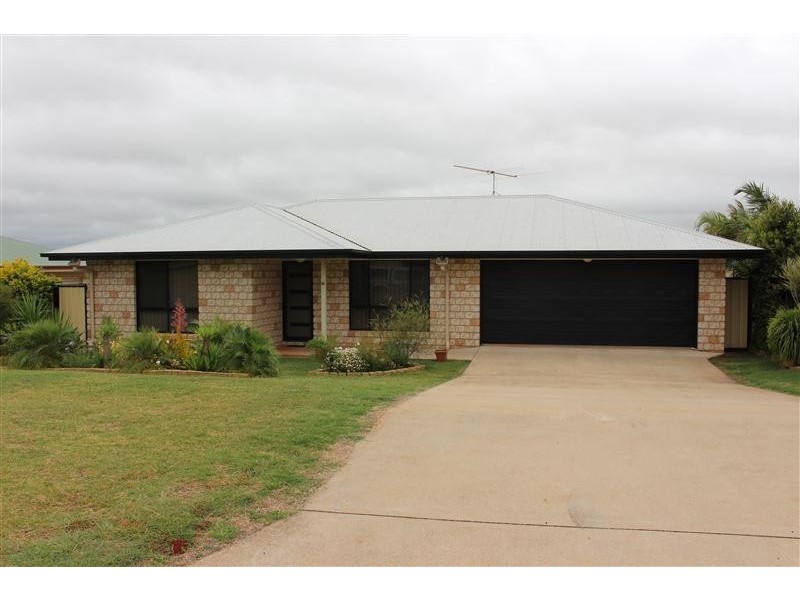 16 Poinciana Avenue, Kingaroy QLD 4610