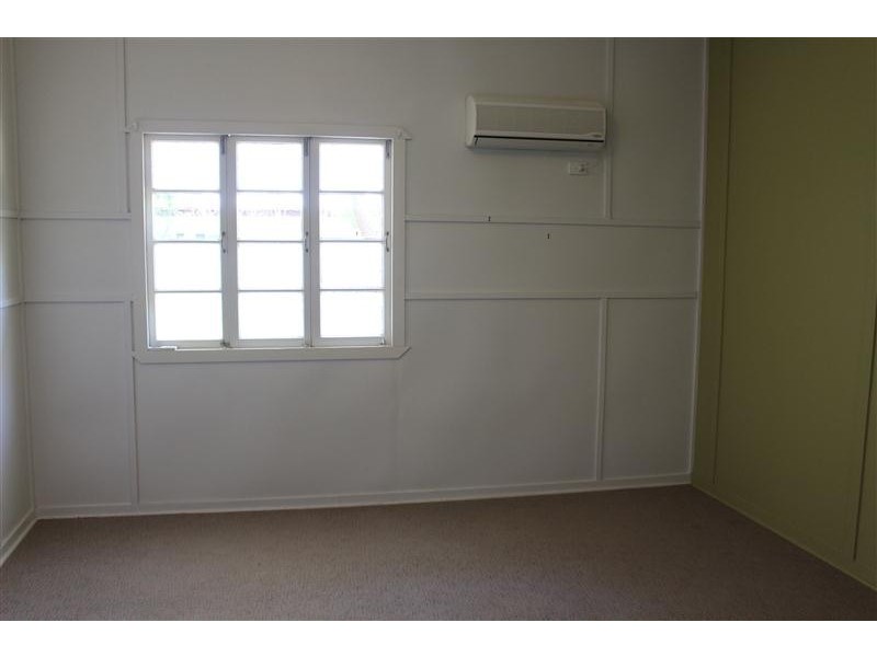 27 Fitzroy Street, Kingaroy QLD 4610