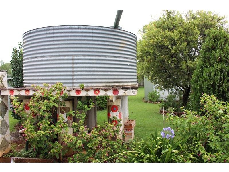 9 Burnett Street, Kingaroy QLD 4610