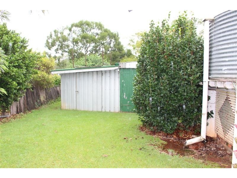 9 Burnett Street, Kingaroy QLD 4610