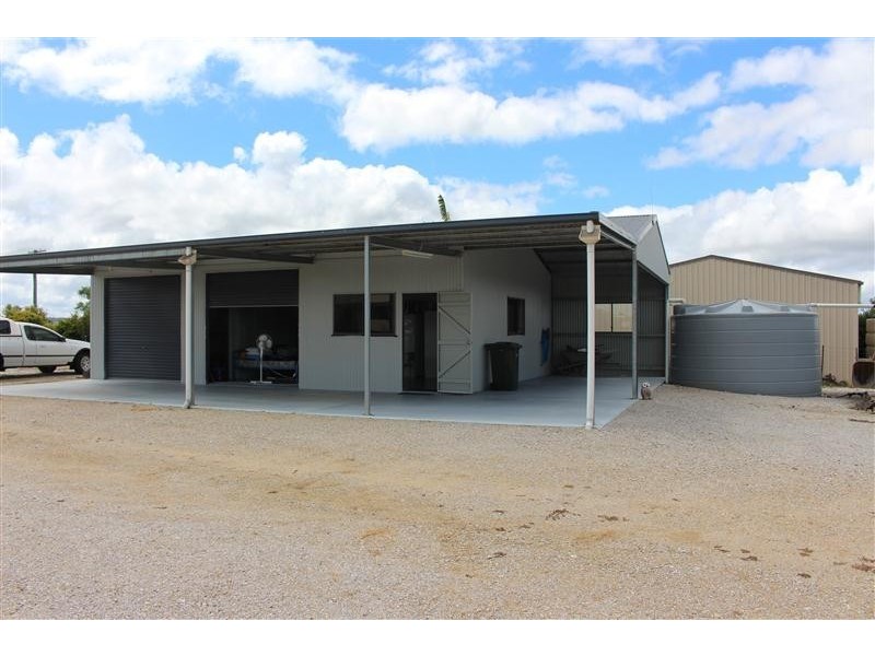 Moffatdale QLD 4605