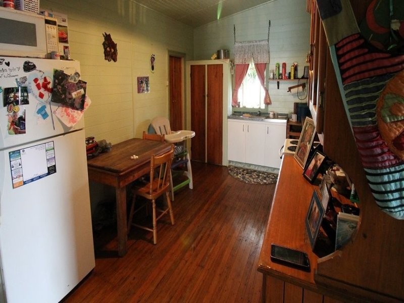 42 Pring St, Wondai QLD 4606