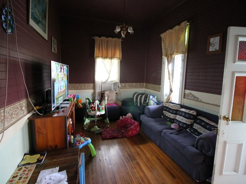 42 Pring St, Wondai QLD 4606