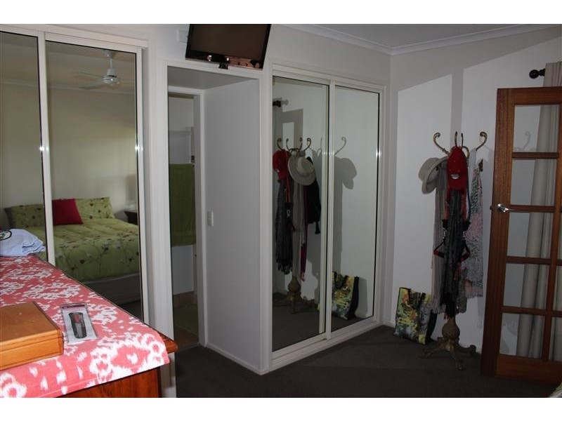 Mannuem QLD 4610