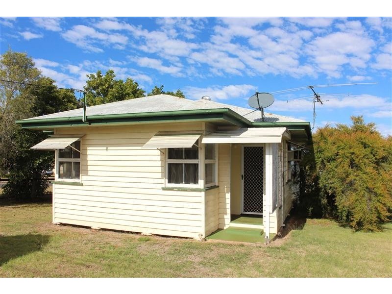 115 Doonkuna Street, Kingaroy QLD 4610