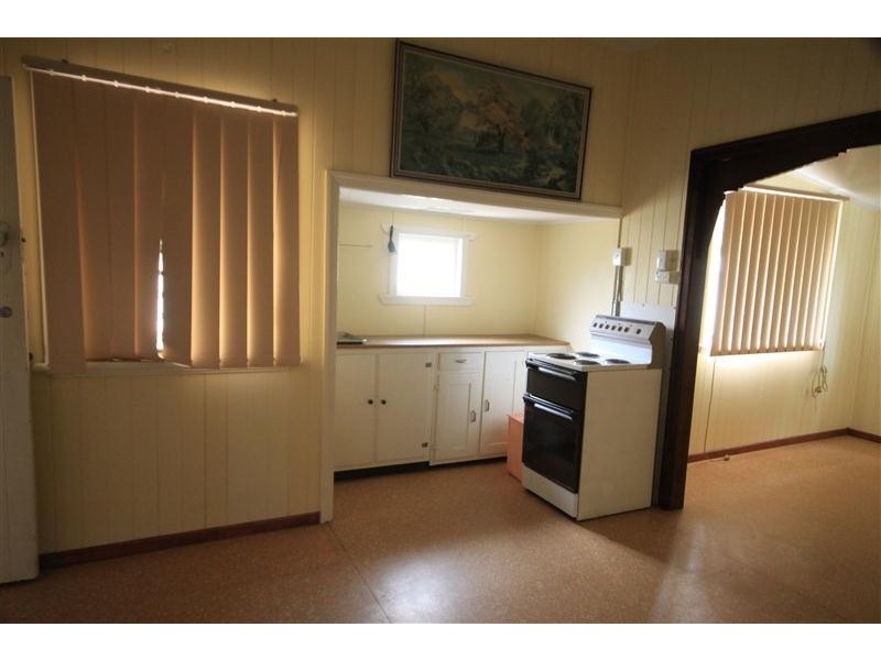 29 Hodge Street, Kingaroy QLD 4610