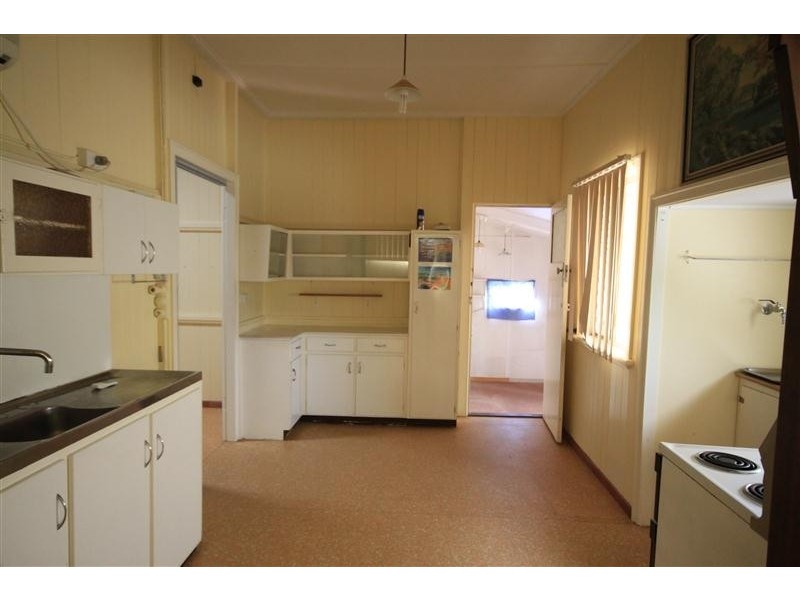 29 Hodge Street, Kingaroy QLD 4610