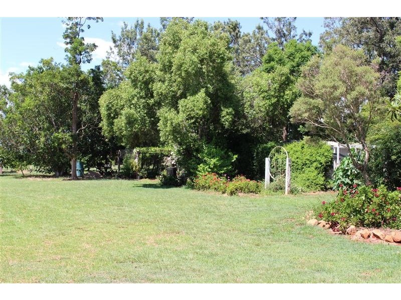 Ellesmere QLD 4610